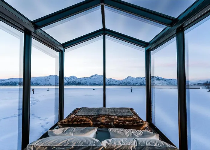 Aera - Glass Cabins