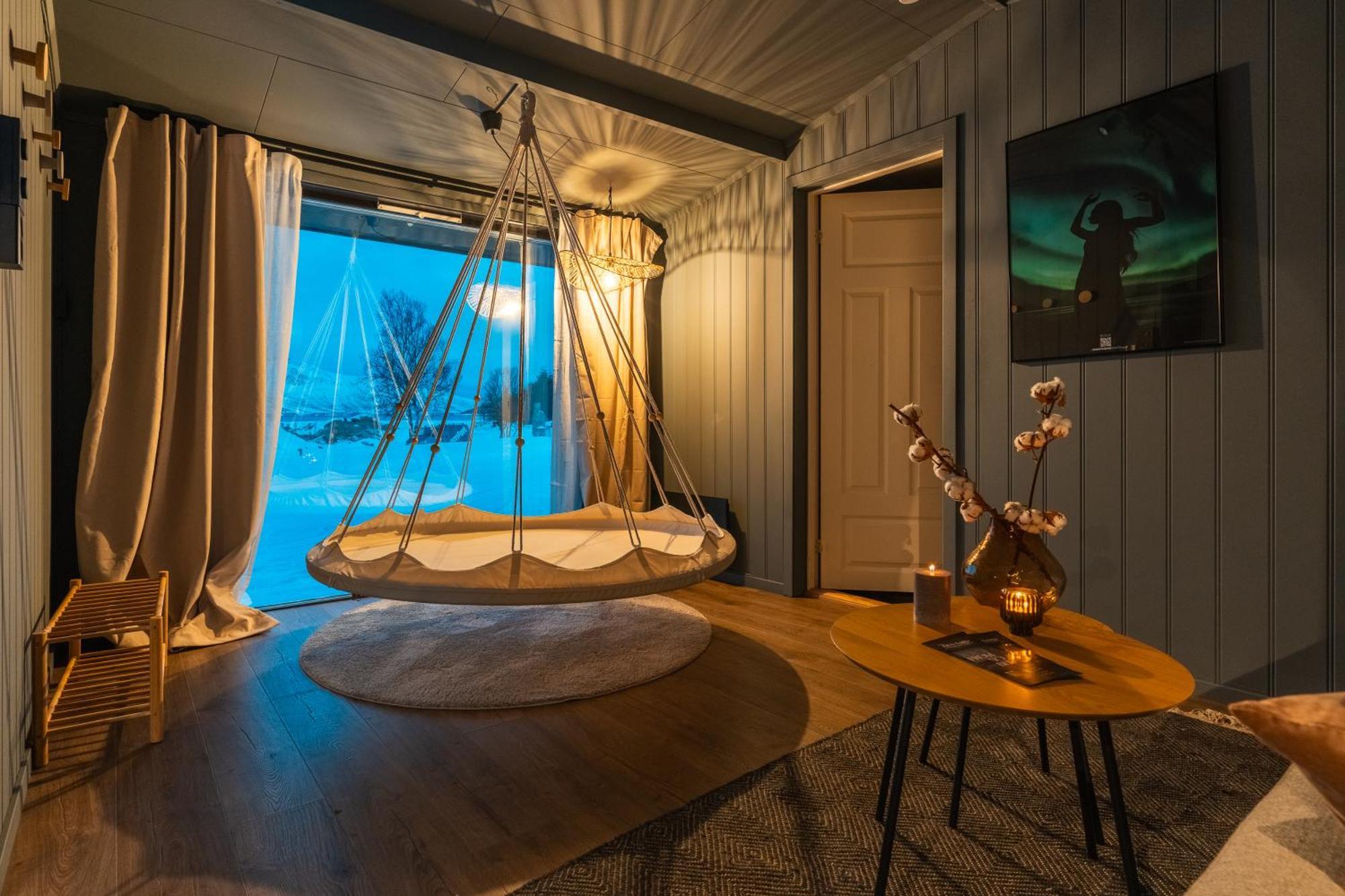 Aera - Glass Tromso