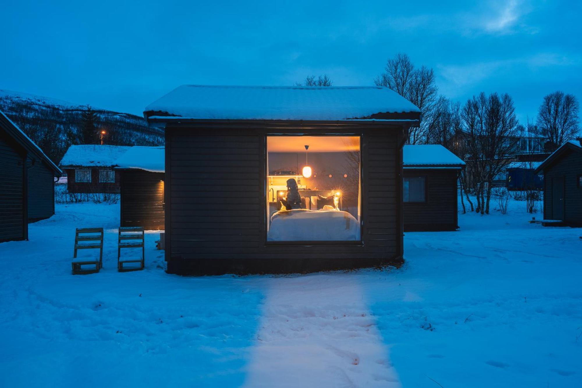 Aera - Glass Lodge